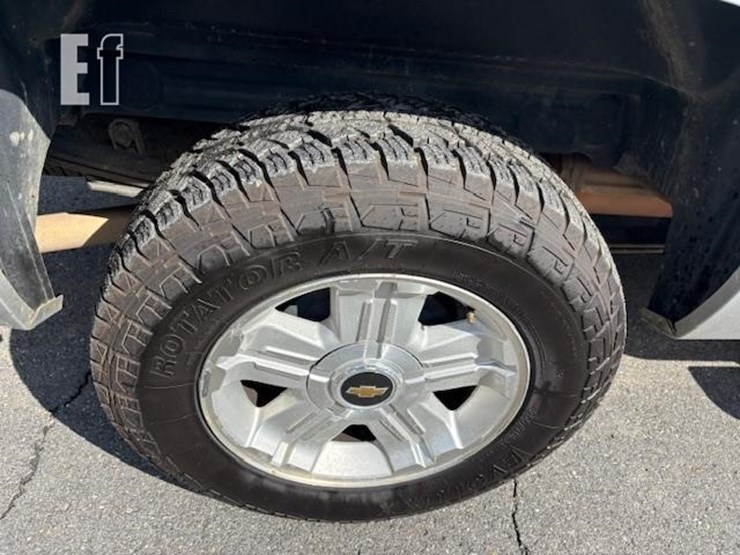 2013-chevrolet-silverado-1500-lt-image-22