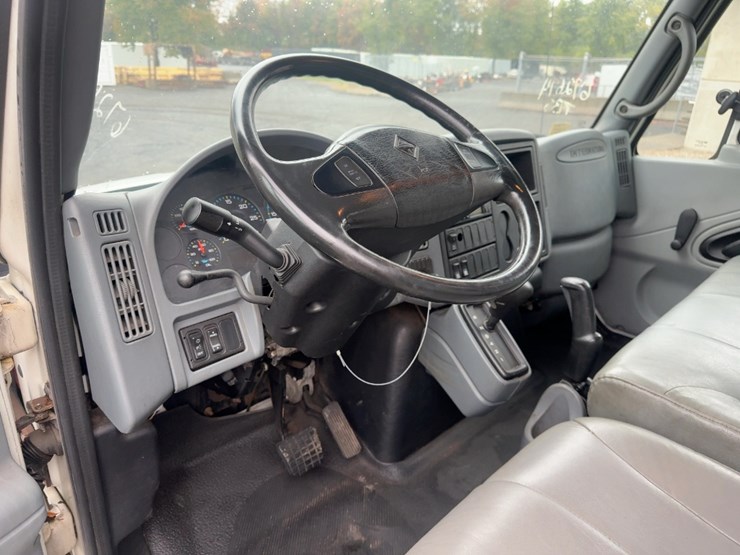2002-international-durastar-4300-image-26