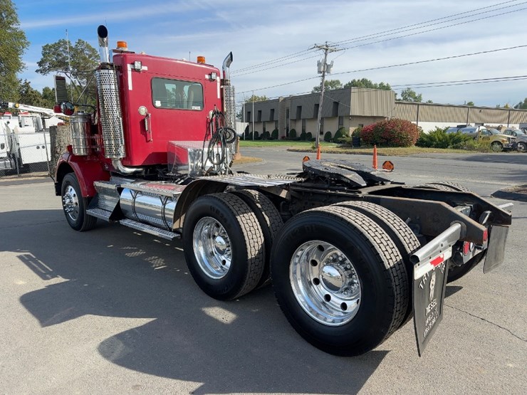 2007-kenworth-t800-image-3