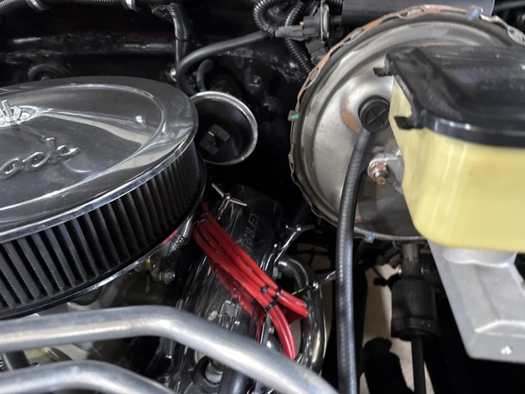1985-chevrolet-c10-image-27