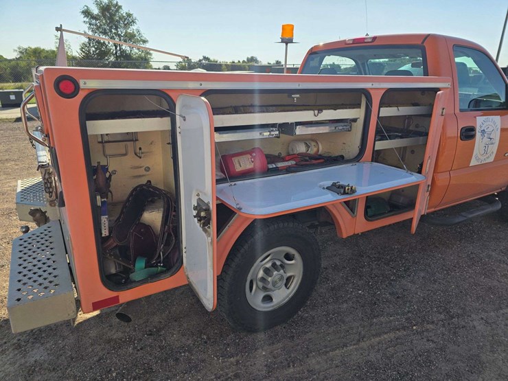 2006-chevrolet-2500hd-image-44