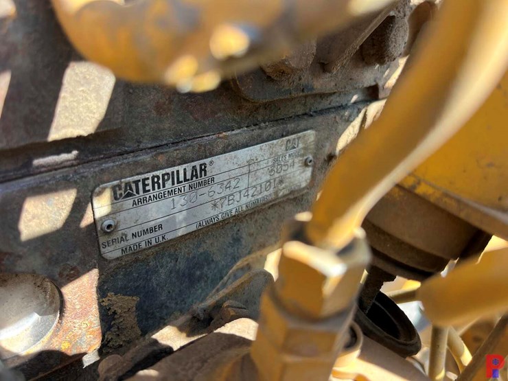 caterpillar-th103-image-8