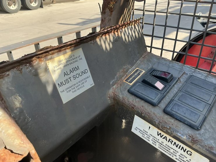 #2123-•-manitou-manitransite-tmt-55ht-fork-lift-image-27