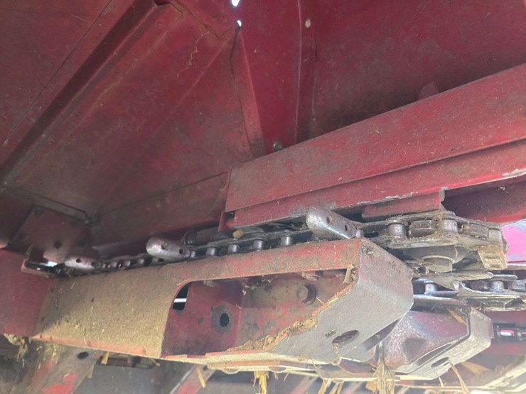 case-ih-1063-image-15