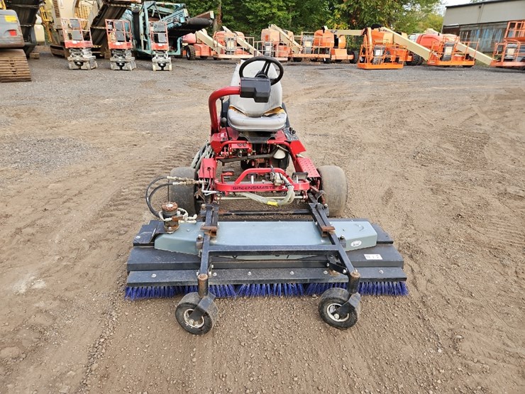 toro-greensmaster-3100-image-8