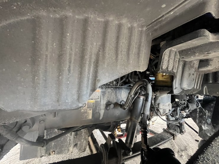 2020-kenworth-t680-image-12