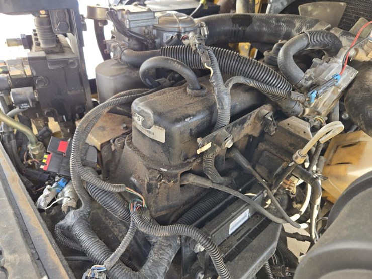 hyundai-25lc-7m-image-37