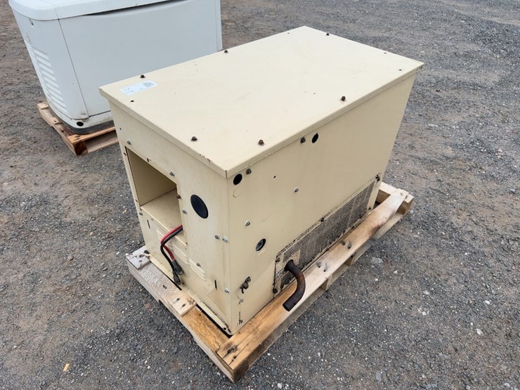 generac-00865-0-8kw-generator-image-2