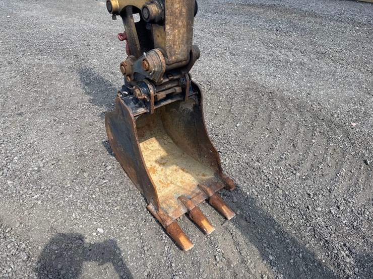 2014-caterpillar-303.5e-cr-image-21