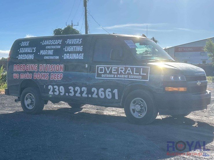 2019-chevrolet-express-2500-image-4