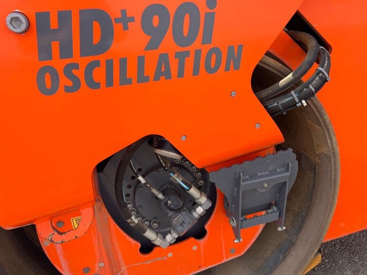 2021-hamm-hd+9i-vo-smooth-double-drum-roller-image-17