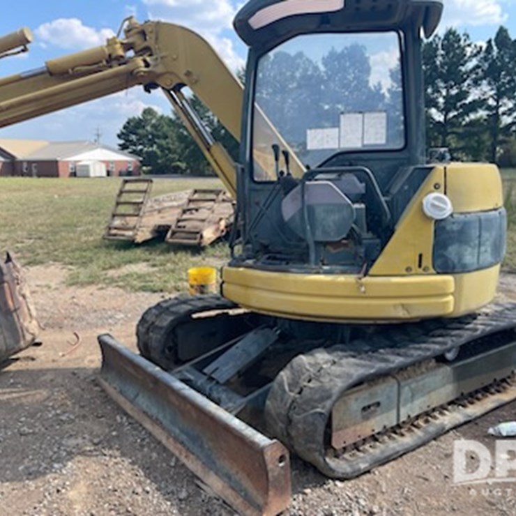 KOMATSU PC50UU-2