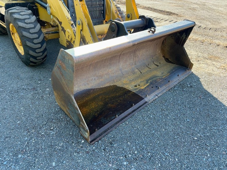 2013-caterpillar-420f-it-image-8