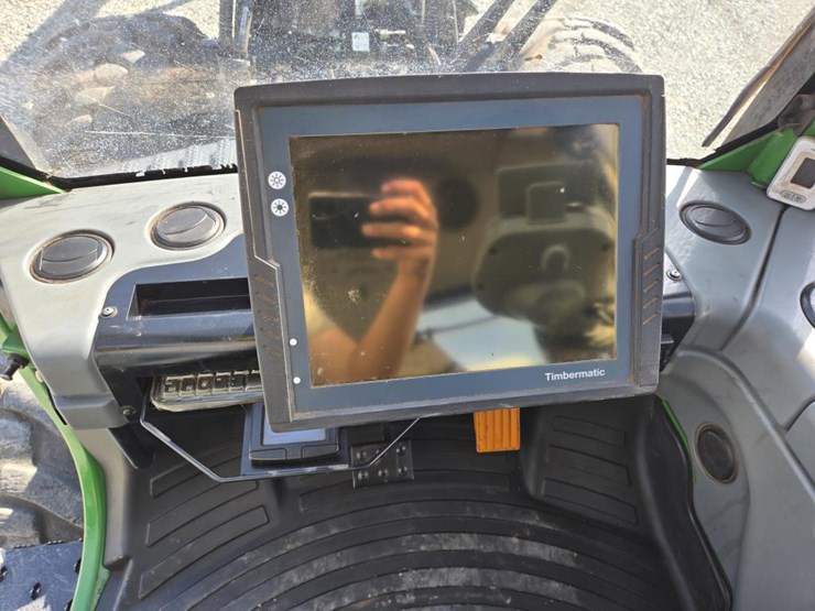 2010-john-deere-2010-image-81