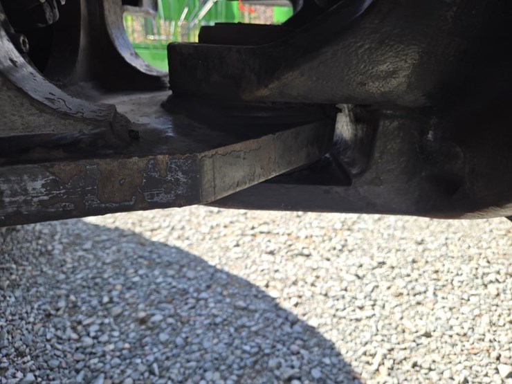 2010-john-deere-2010-image-70
