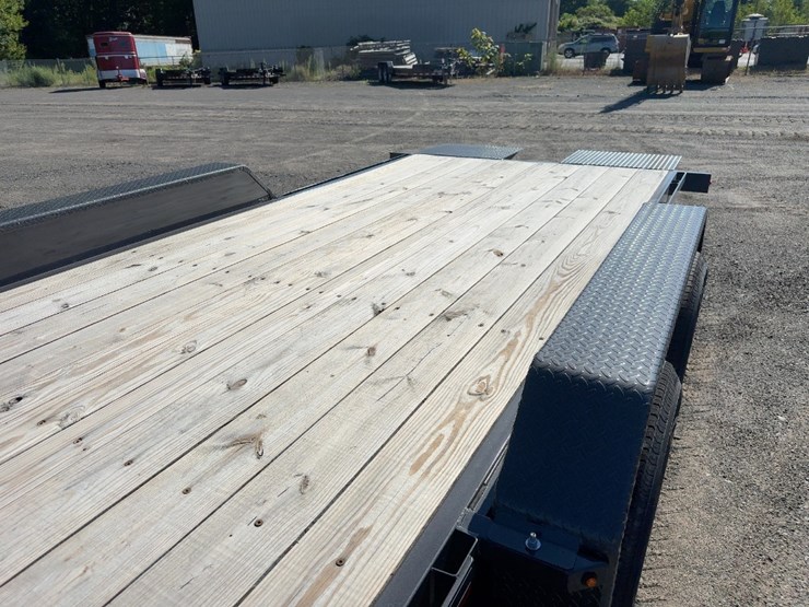 2025-delta-27tb-t/a-tilt-deck-trailer-image-15