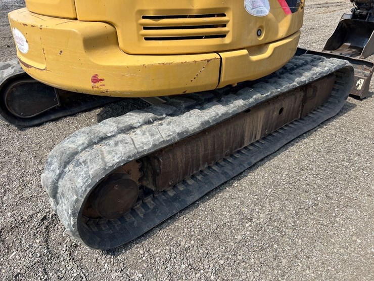 2014-caterpillar-305e-cr-image-14