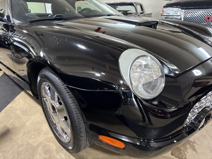 #1392-•-2003-ford-thunderbird-convertible-car-image-22