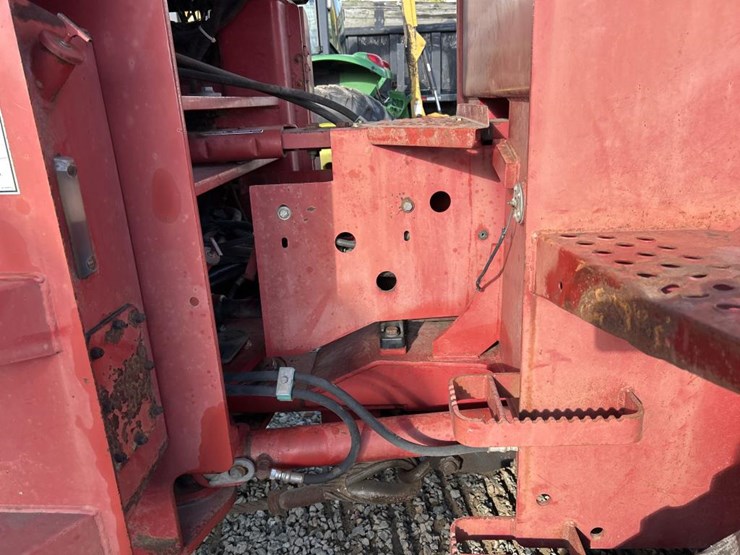1998-case-ih-9370-image-39