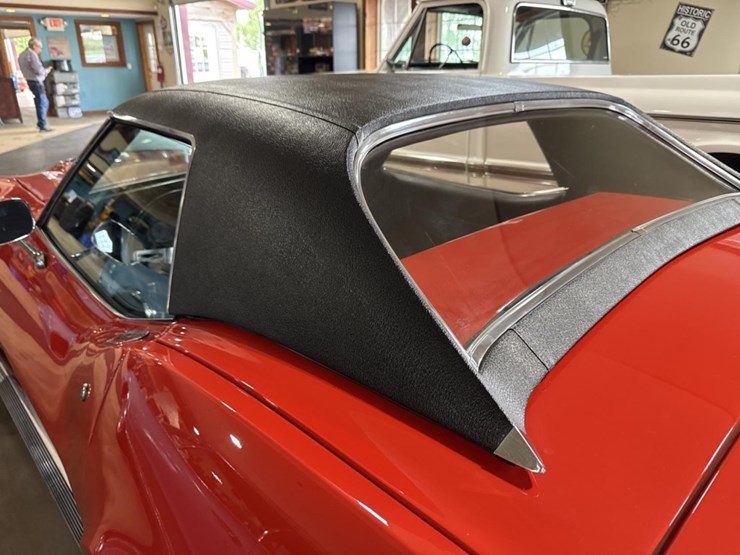#1390-•-1969-chevrolet-corvette-stingray-car-image-31