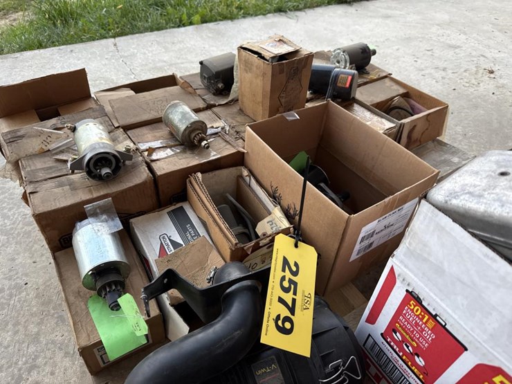 #2579-•-misc.-unused-lawn-mower-parts-image-5