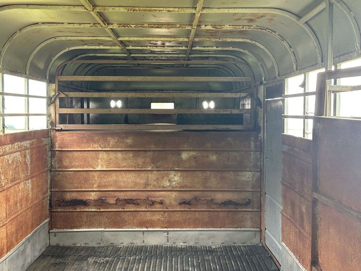 1984-flying-l-16’-long-gooseneck-livestock-trailer,-7’-wide,-1-cross-gate,-does-have-rubber-mats,-7:-image-28