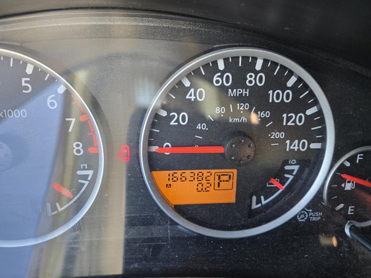 2009-nissan-pathfinder-le-image-42