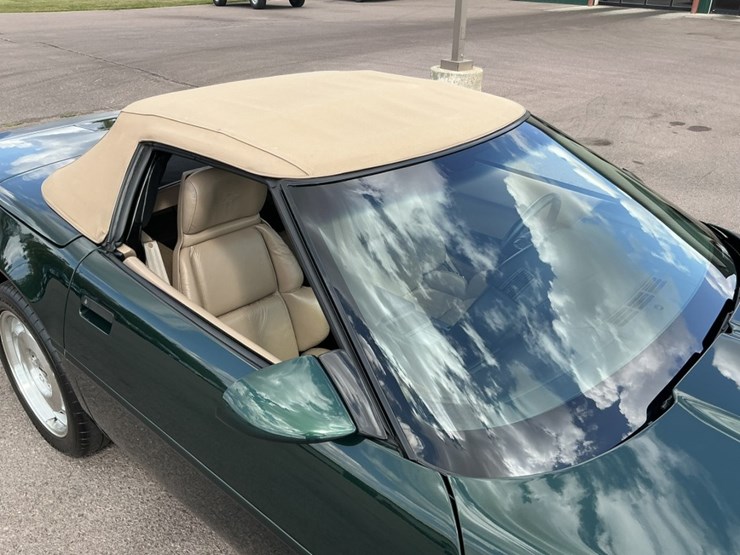 #2283-•-1993-chevrolet-corvette-convertible-image-10