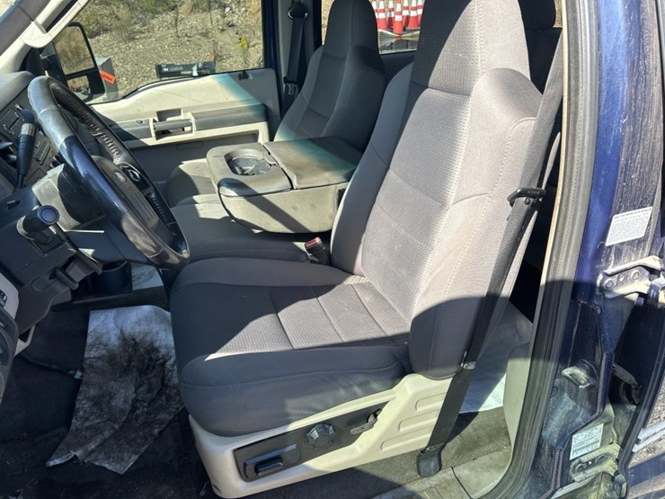 2010-ford-f250-xlt-image-59