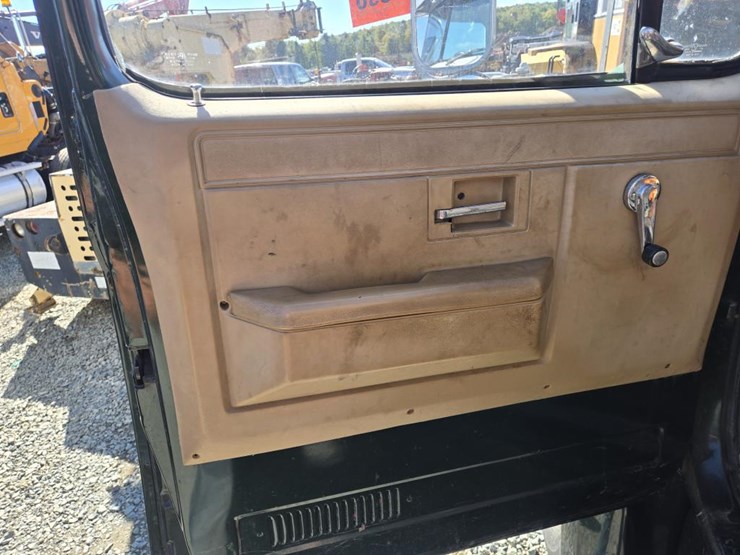 1985-gmc-6000-image-27