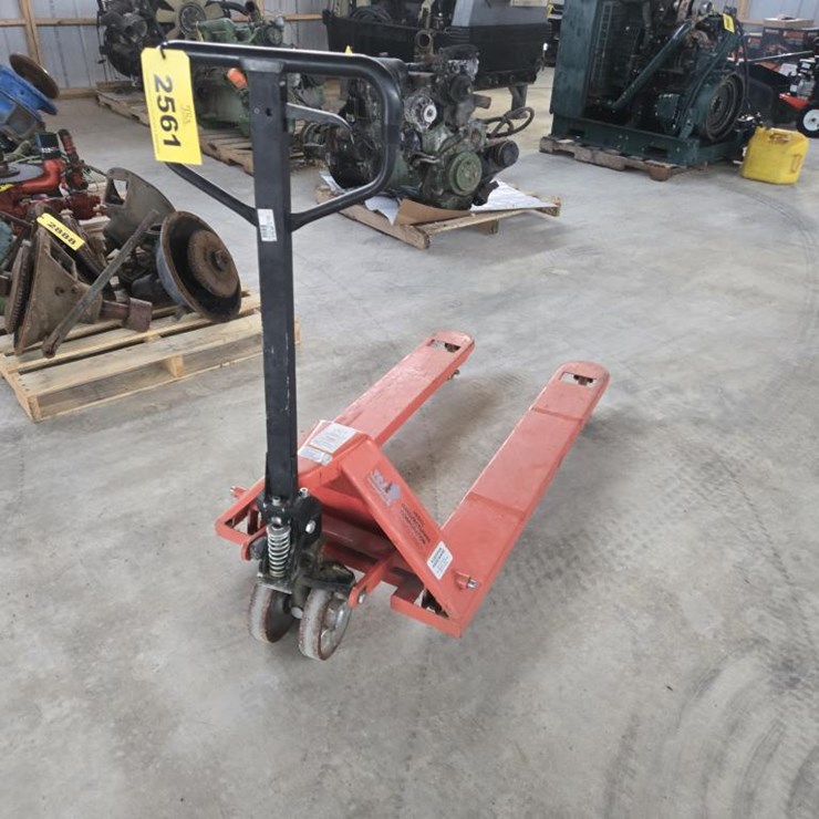 #2561 • 48" Pallet Jack