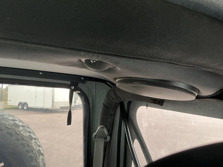 1999-jeep-wrangler-sport-image-107