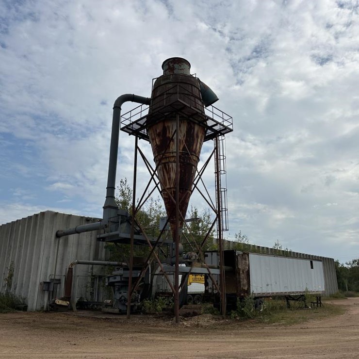 #1764 • 125HP Dust Collector Tower