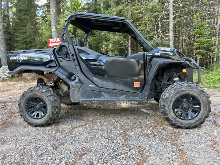 #1401-•-2023-can-am-1000r-commander-xt-image-7