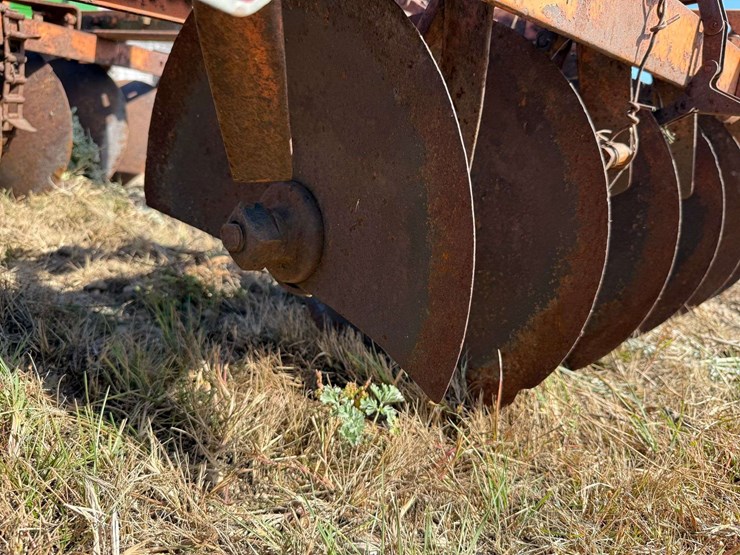 8’-tandem-disk,-no-cylinder,-needs-work,-loading-is-available.-this-item-is-located-in-south-dakota,-image-6