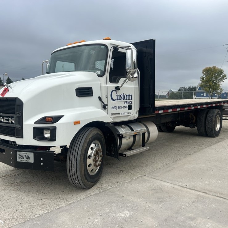 #1655 • 2021 Mack MD Series