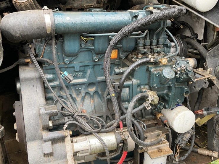 2010-bobcat-s175-image-27