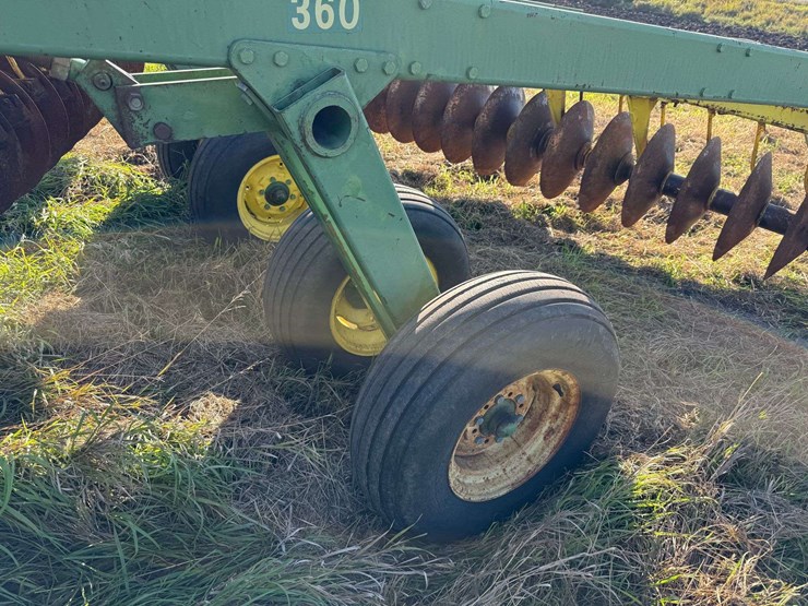 john-deere-360-image-10