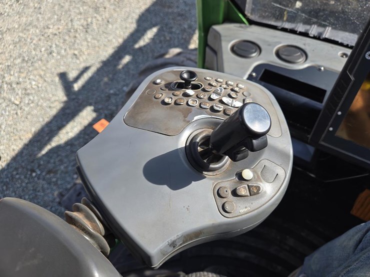 2010-john-deere-2010-image-84