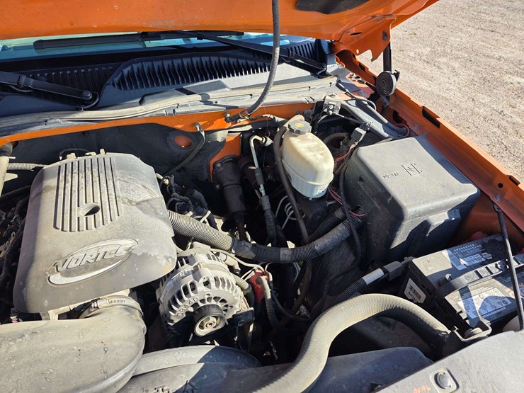 2006-chevrolet-2500hd-image-52