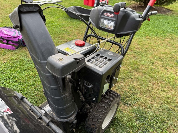 craftsman-28”-snowblower,-electric-start,-running-condition-per-seller-image-8