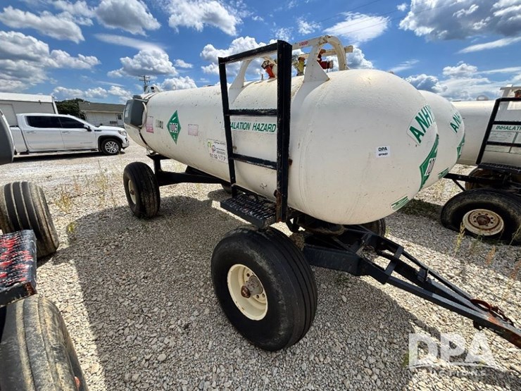 double-nh3-nurse-tanks-(gp11432,-unit-31556,-tank-w101)-image-1