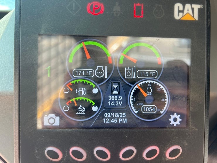 2024-caterpillar-299d3-image-31