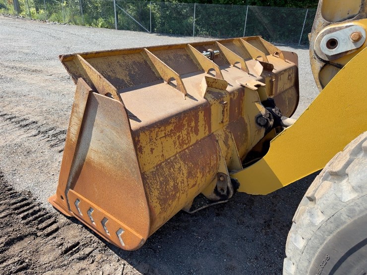 1985-caterpillar-950b-image-10