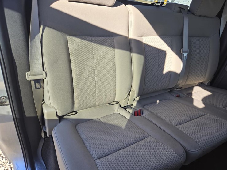 2010-ford-f150-image-39