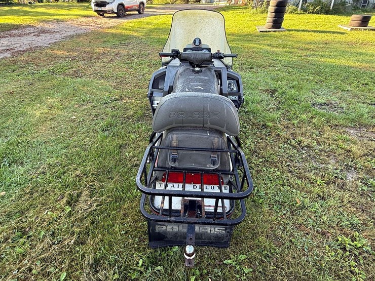 1990-polaris-indy-trail-deluxe-2-up-snowmobile,-5,944-miles,-electric-start-and-reverse,-runs-good-a-image-5