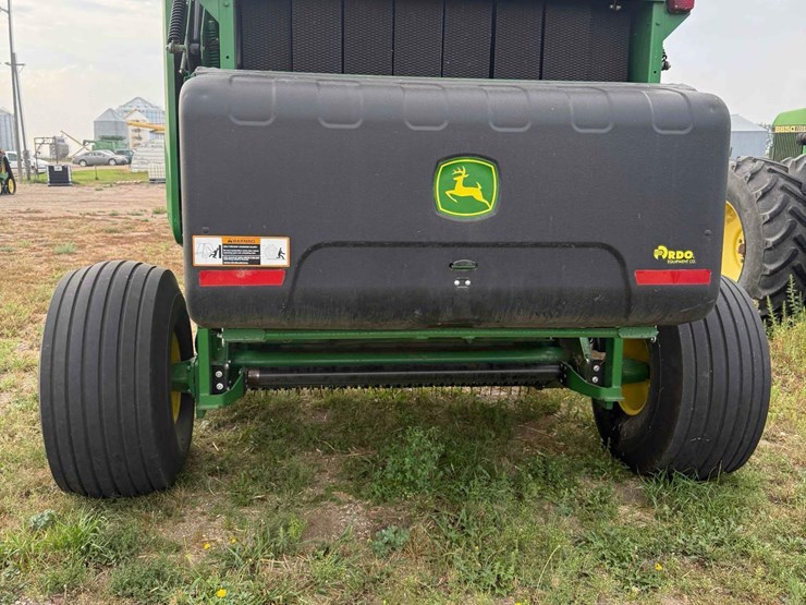 john-deere-560r-image-5