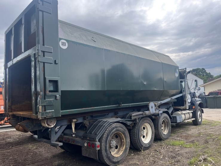 1995-ford-l9000-image-6
