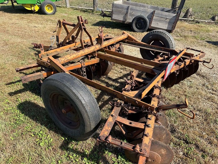 8’-tandem-disk,-no-cylinder,-needs-work,-loading-is-available.-this-item-is-located-in-south-dakota,-image-4