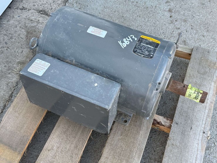 baldor-15hp-single-phase-fan-motor-that-will-fit-in-a-westeel-centrifugal-fan-image-5